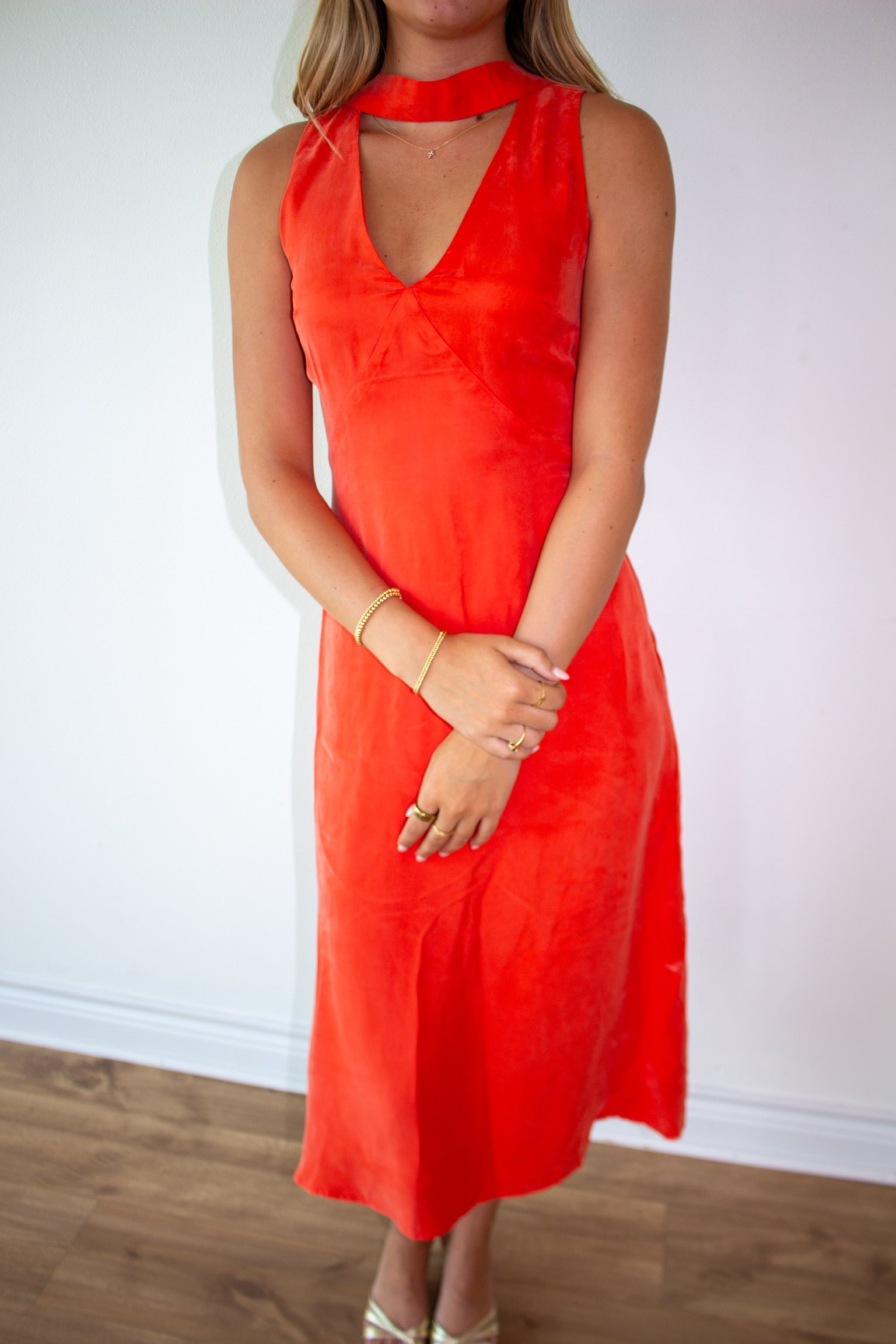 Double Layer Maxi Dress W/ Neck Scarf