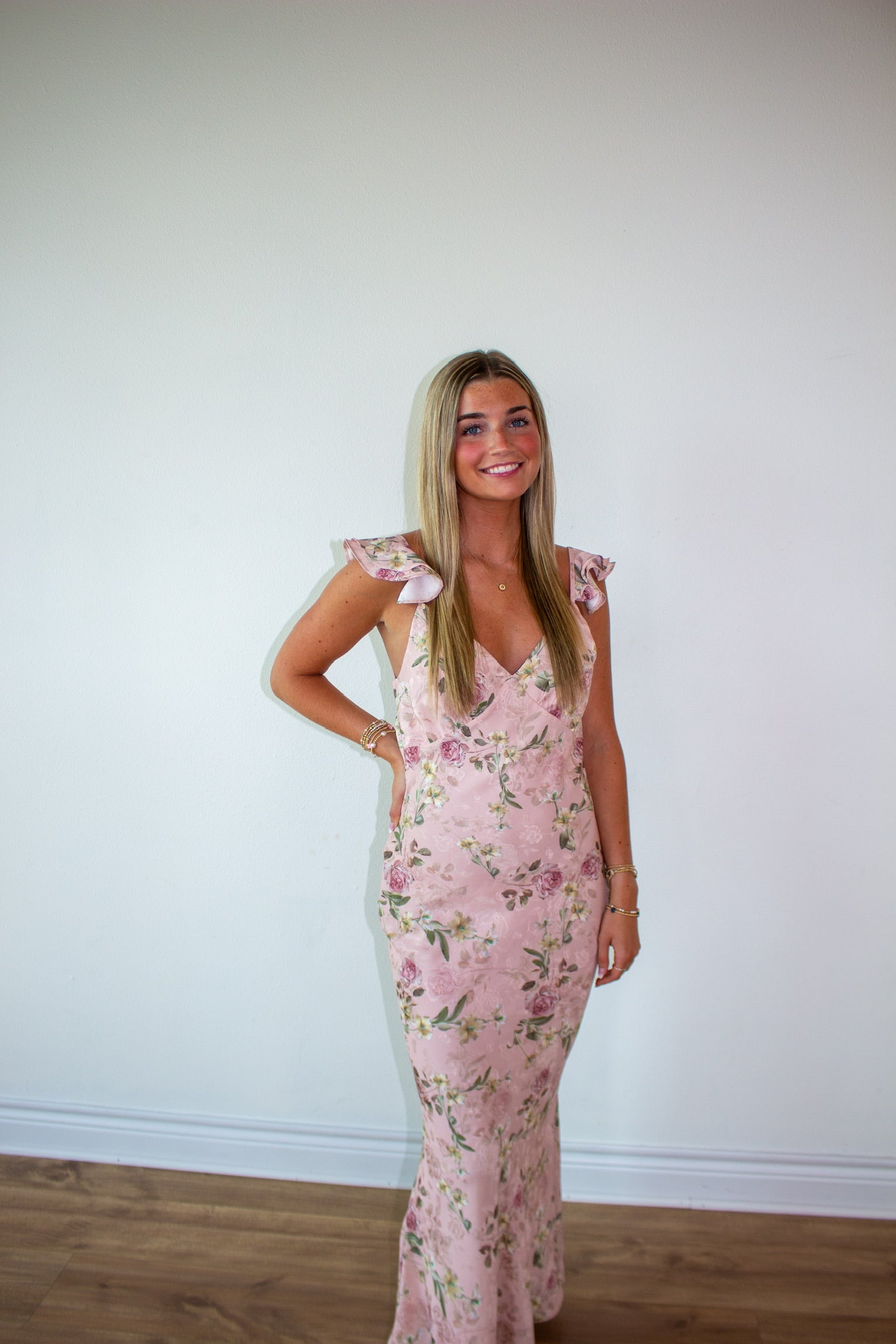 Ruffle Sleeve Floral Print Open Back Maxi Dress