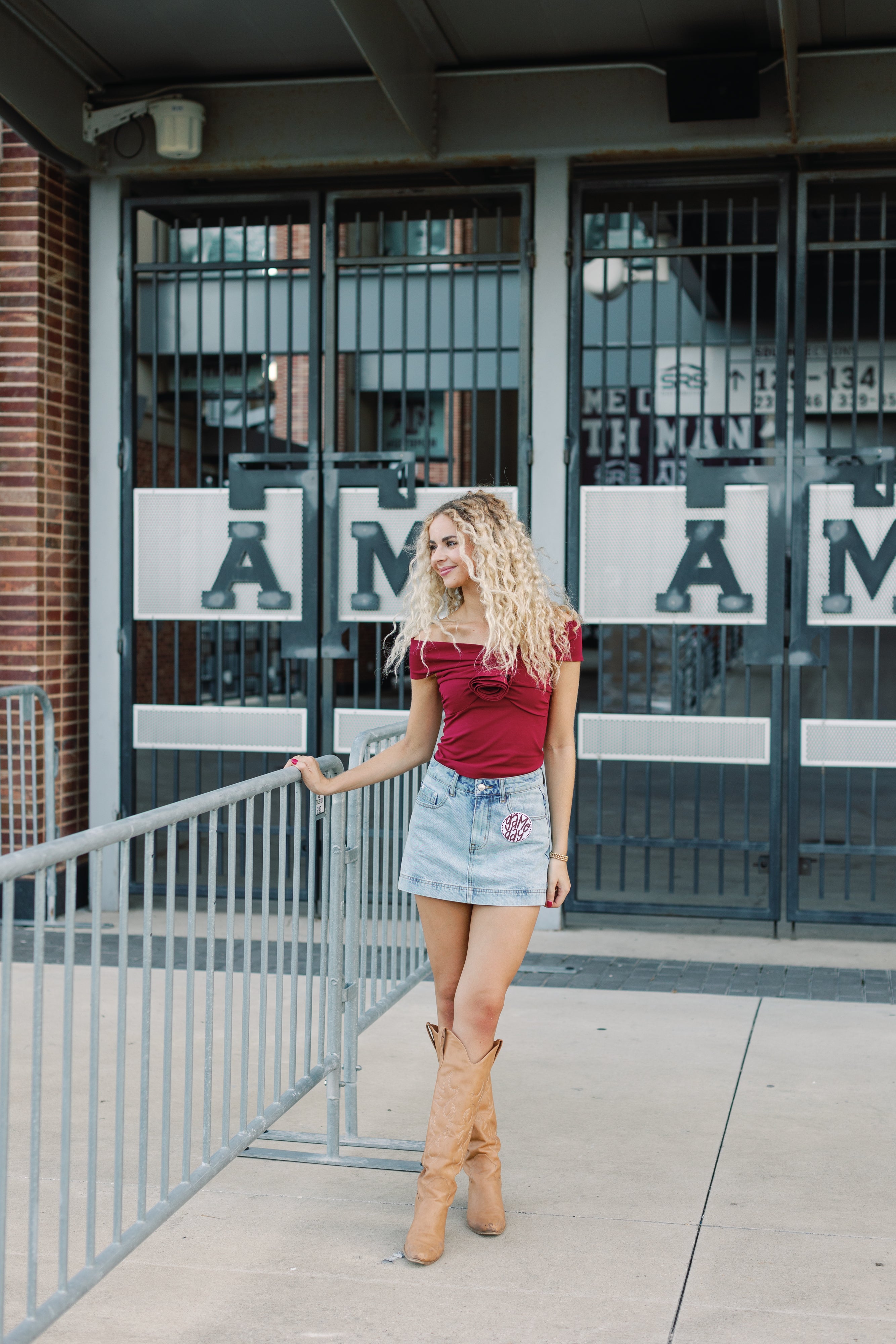 Off The Shoulder Flower Detail Top